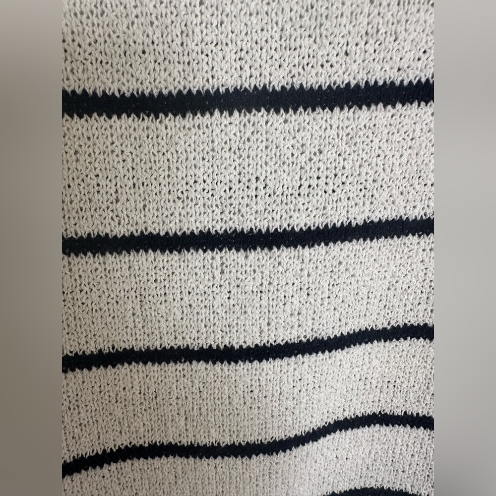 H&M Striped Cropped Sweater - Picture 5 of 8